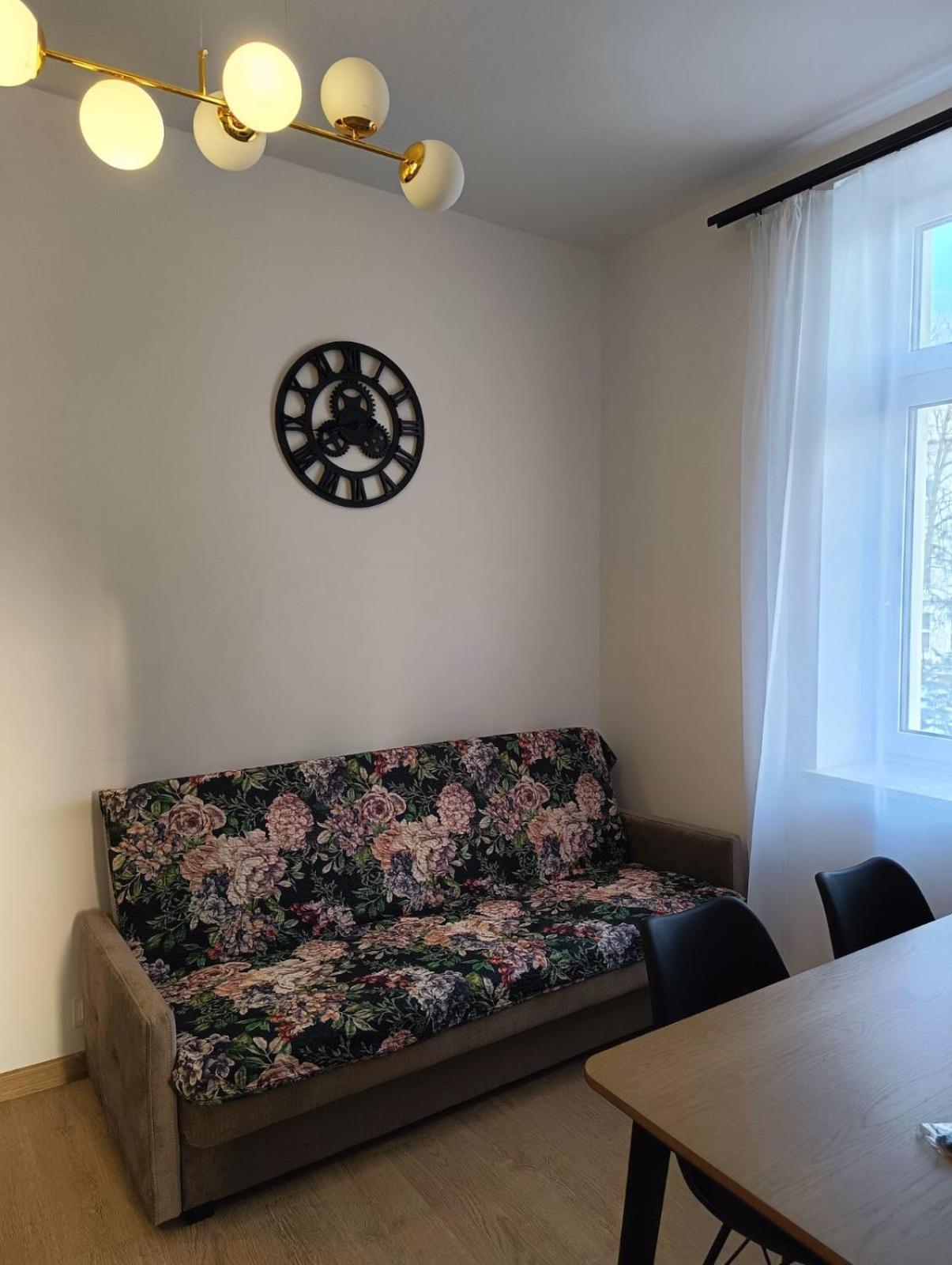 Mh Apartment Rzeszow Bagian luar foto